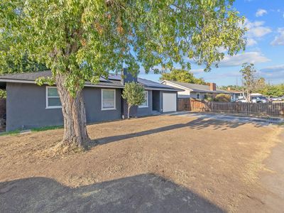 3803 E Clinton Avenue