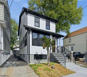 153 Brookside Ave