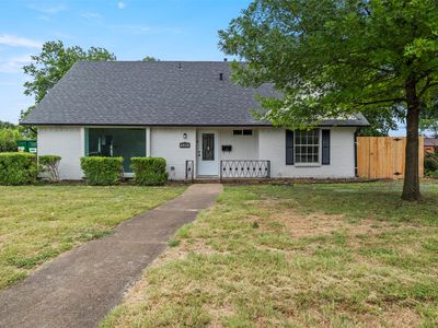 6830 Golf Hill Dr