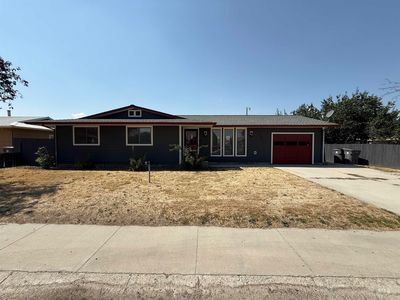 303 S 5th St W