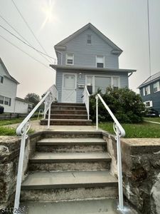 13 North St