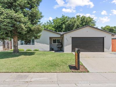 4037 Heather Hill Way