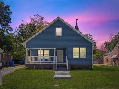 911 Alma St