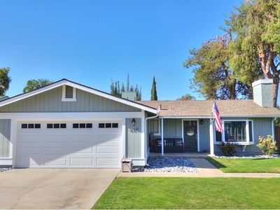 669 Flora Way