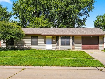 25 Bayberry Ln
