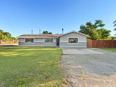 1404 Butterfly Ln