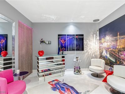 4575 Dean Martin Dr Unit 1805