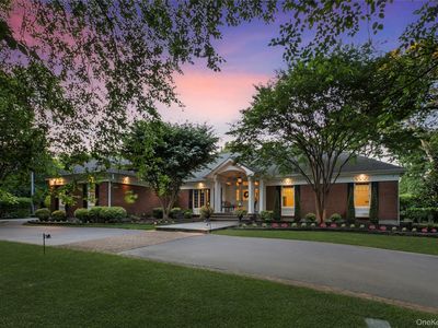 3 Salt Hay Way