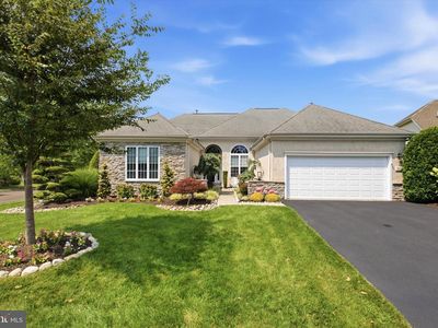 937 Laurens Ln