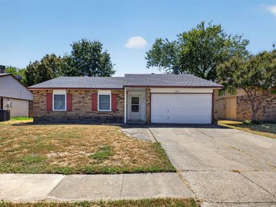 1305 Clark Trl