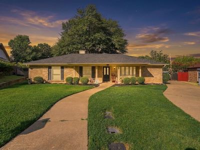 5914 Walden Trl
