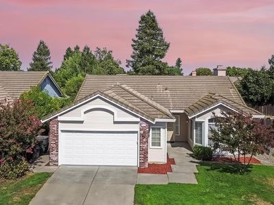 8932 Bridalsmith Dr
