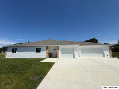 503 Boulder Ln