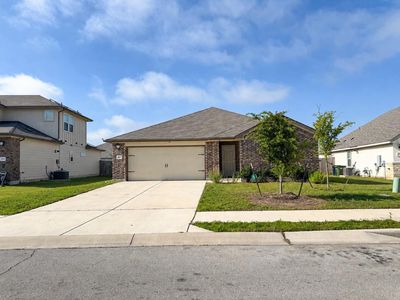 Property at 202 Autumn Leaf Rd, Hutto, TX