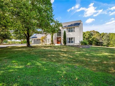 14237 Rolling Hills Dr