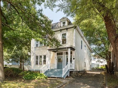 891 Hudson Rd
