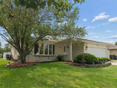 6619 Courtney Dr