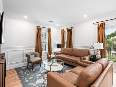 6-8 Weld Hill St
