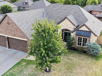 12624 Lexington Dr
