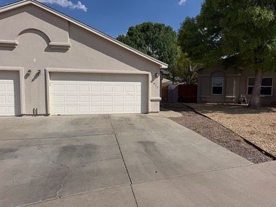 1517 Bradley Ct