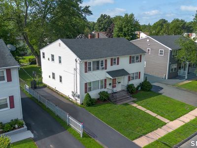 15-17 Leichtner Drive