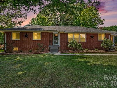 3800 Centergrove Rd