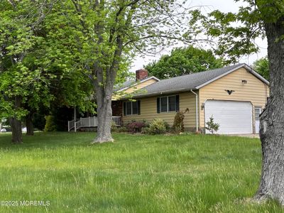 1803 Old Freehold Road