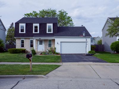 1284 Regent Dr