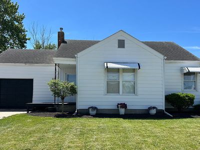 201 E South St