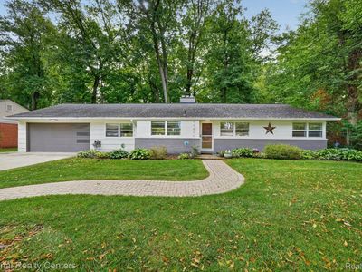 Property at 44505 Governor Bradford Rd, Plymouth, MI