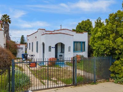 709 Brooks Ave