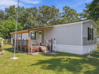 565 Summer Dr.