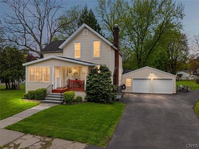 129 Seward Ave