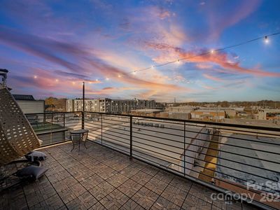 2813 Grand Union Way