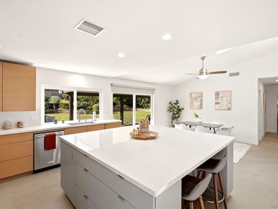 1651 Mapleleaf Ct