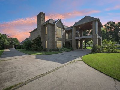 2237 High Country Dr