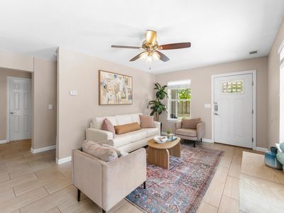 13323 Villa Park Dr Unit B