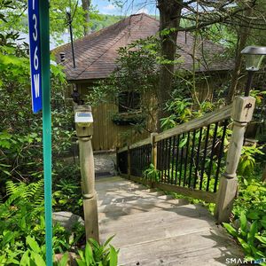 736 West Wakefield Boulevard