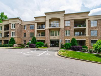 3920 Essex Garden Ln APT 304