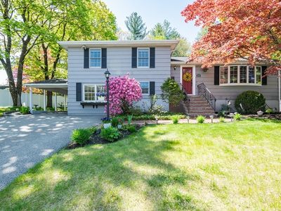 64 Dana Rd