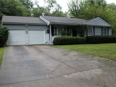 Property at 9704 E 81st St, Raytown, MO