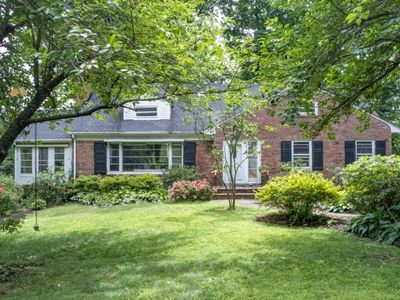 Property at 141 Fairmount Ave, Chatham, NJ