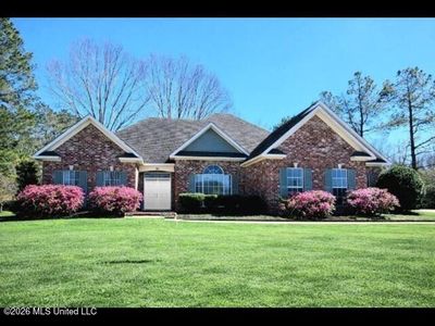 25 Masters Ln
