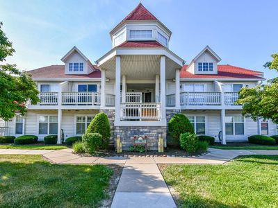 2237 Landings LANE