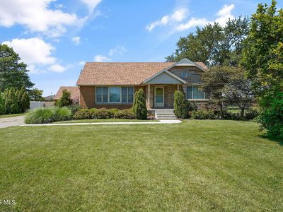 Property at 610 Fostoria Rd, Northwood, OH