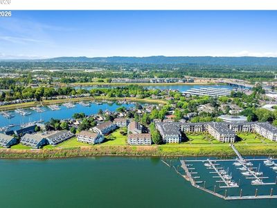 470 N Hayden Island Dr #105