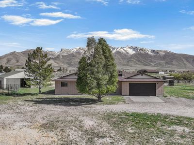 694 Bluegrass Dr