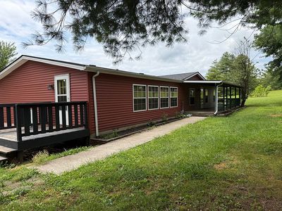 105 Lake Field Rd