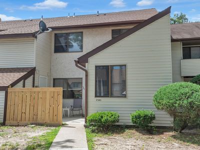 2501 Oleander Ct