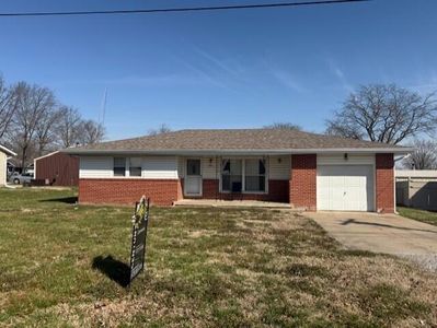 Property at 203 E Proctor St, Sturgeon, MO